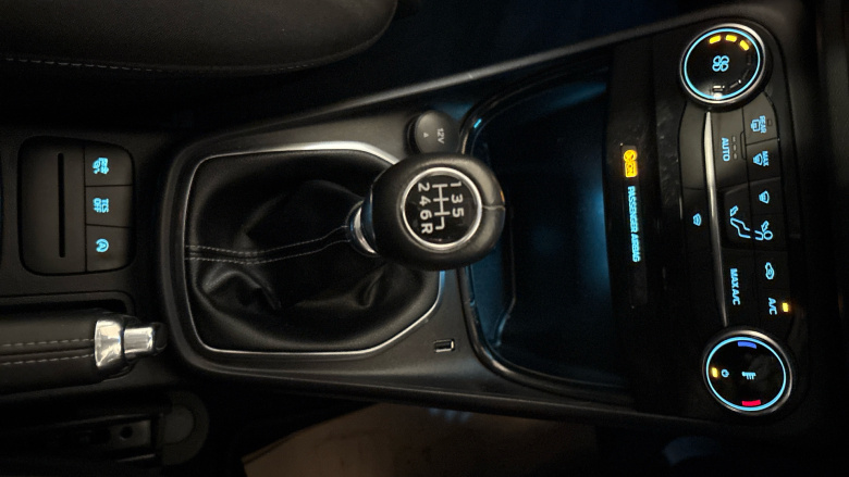 Ford Puma 1.0 EcoBoost Hybrid mHEV Titanium 5dr Petrol Hatchback